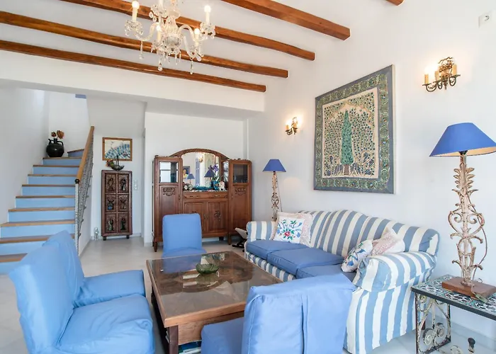 Orkos View House * Naxos City